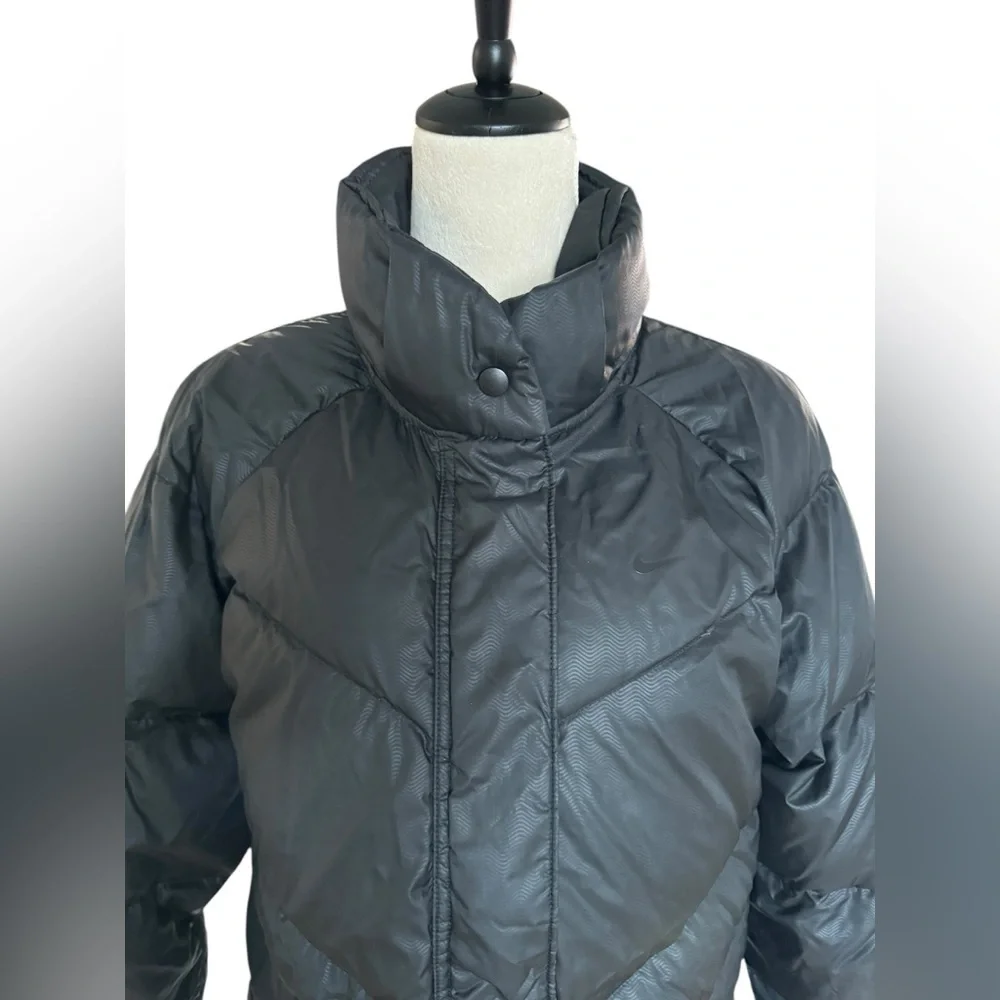 Nike sportwear down puffer black coat